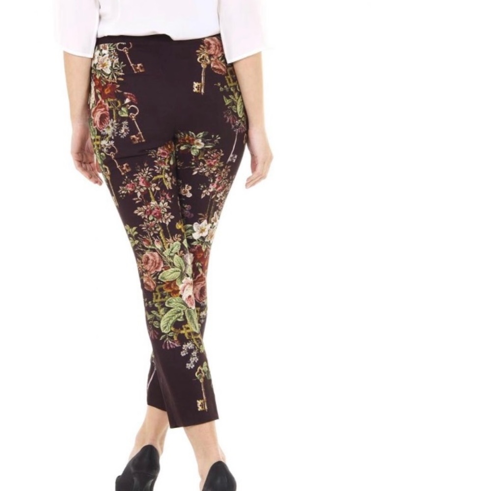 Dolce & Gabbana Brown Floral Print Skinny Leg Pants new with tags